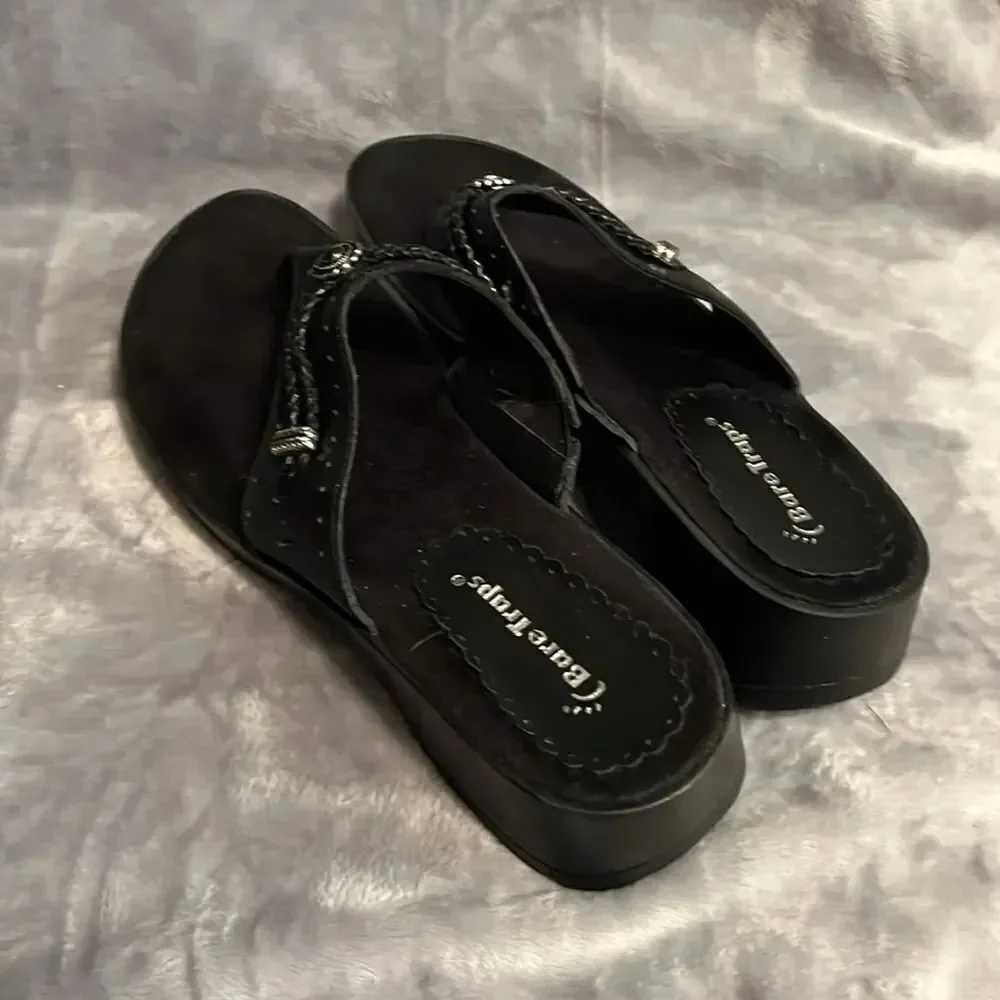 BareTraps Obvious Black Leather Thong Sandals